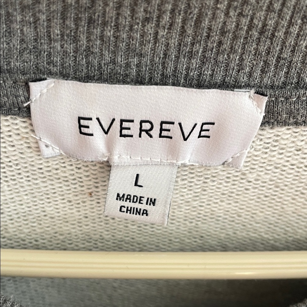 Evereve Charlotte WashCharcoal Grey Crewneck Sweatshirt with White Contrast Trim - Picture 2 of 3